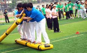 公益清扫行动由九游带领改善环境，传递爱心与责任